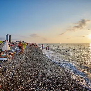 apartments-giuli.batumihotels.net/