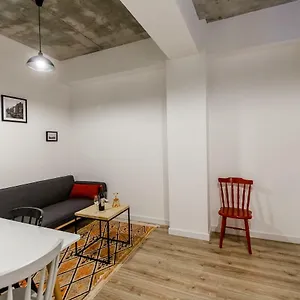 Centre By Picnic Апартаменты